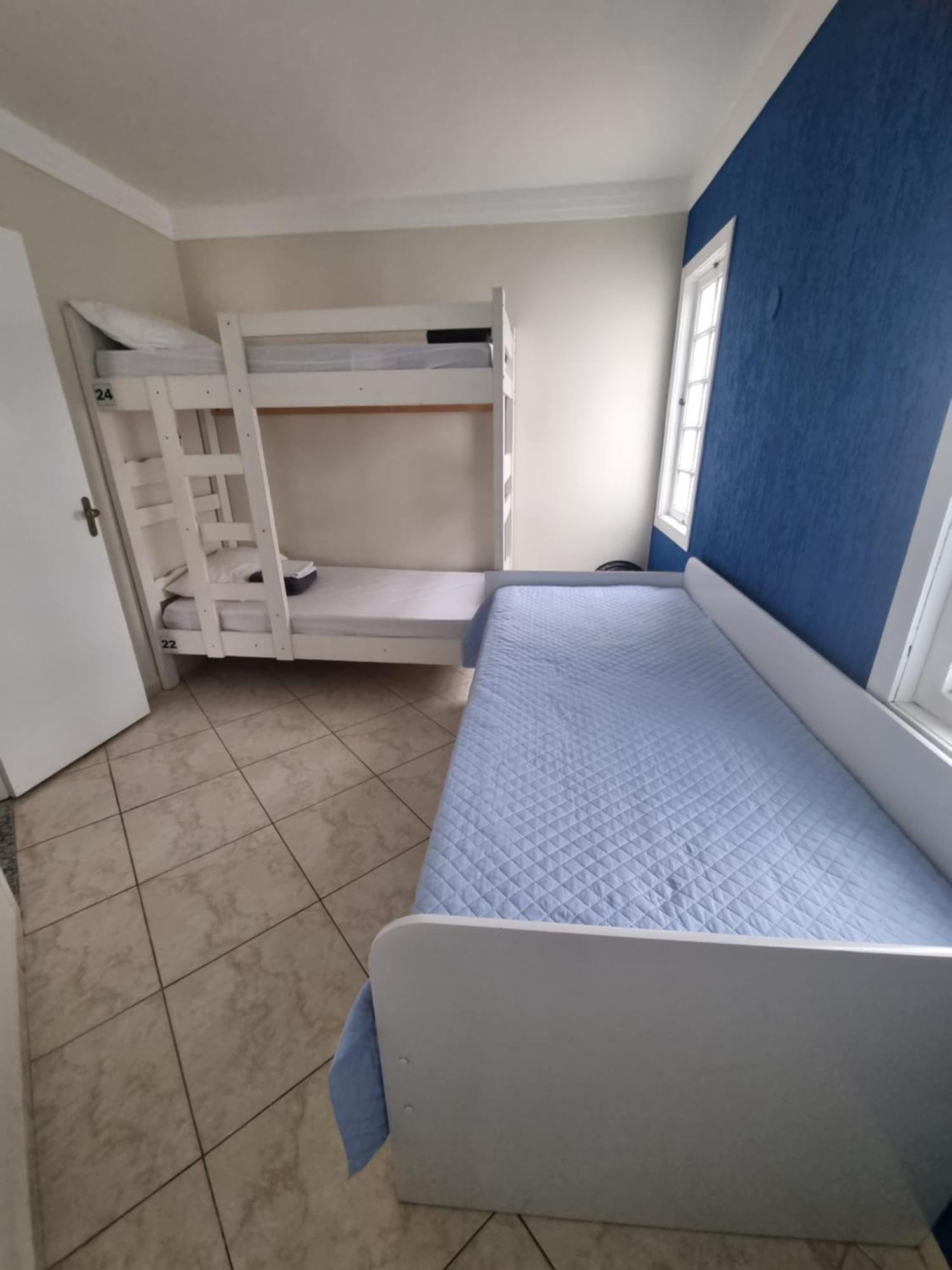 Zenit Hostel Da Cris Cabo Frio Kültér fotó
