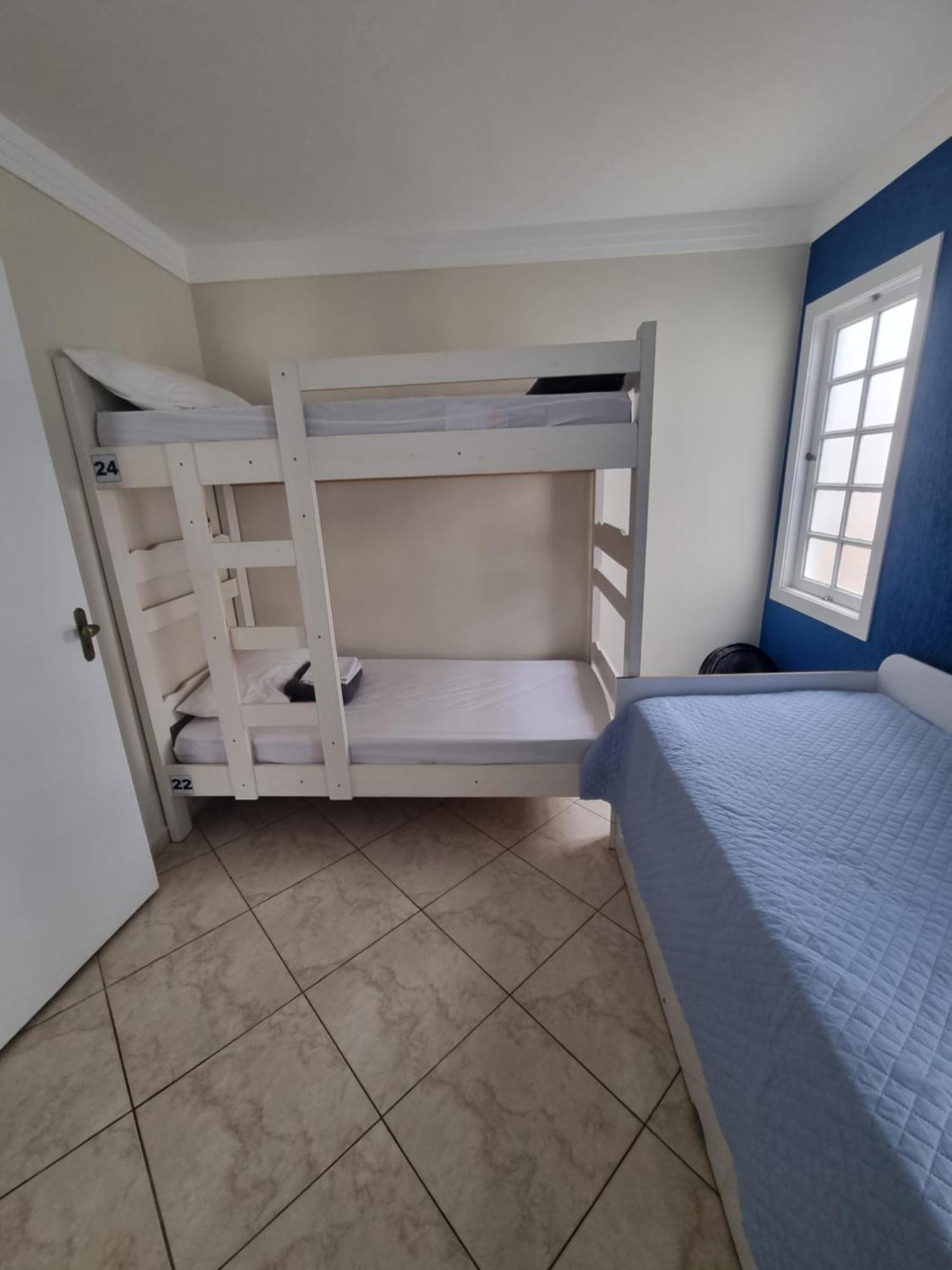 Zenit Hostel Da Cris Cabo Frio Kültér fotó
